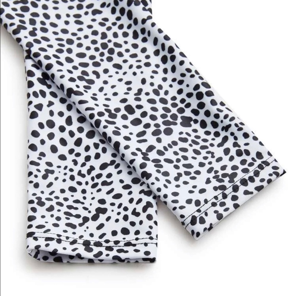 Three-Piece Triangle Leopard Print Bikini with Long Sleeve Rash Guard ππ - Picture 3 of 6
